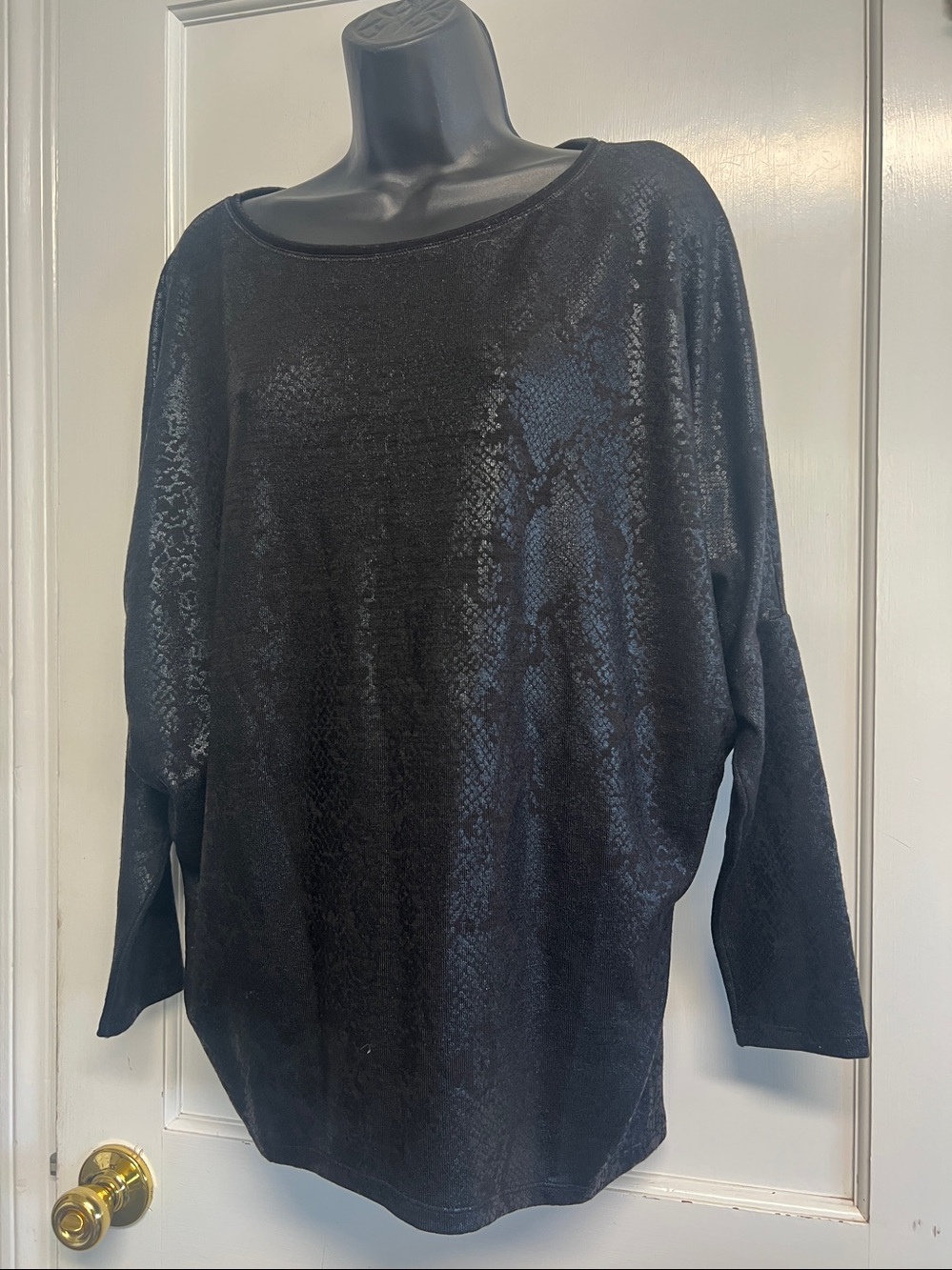 White House Black Market Black Metallic Snake-Print Top Oversized size S